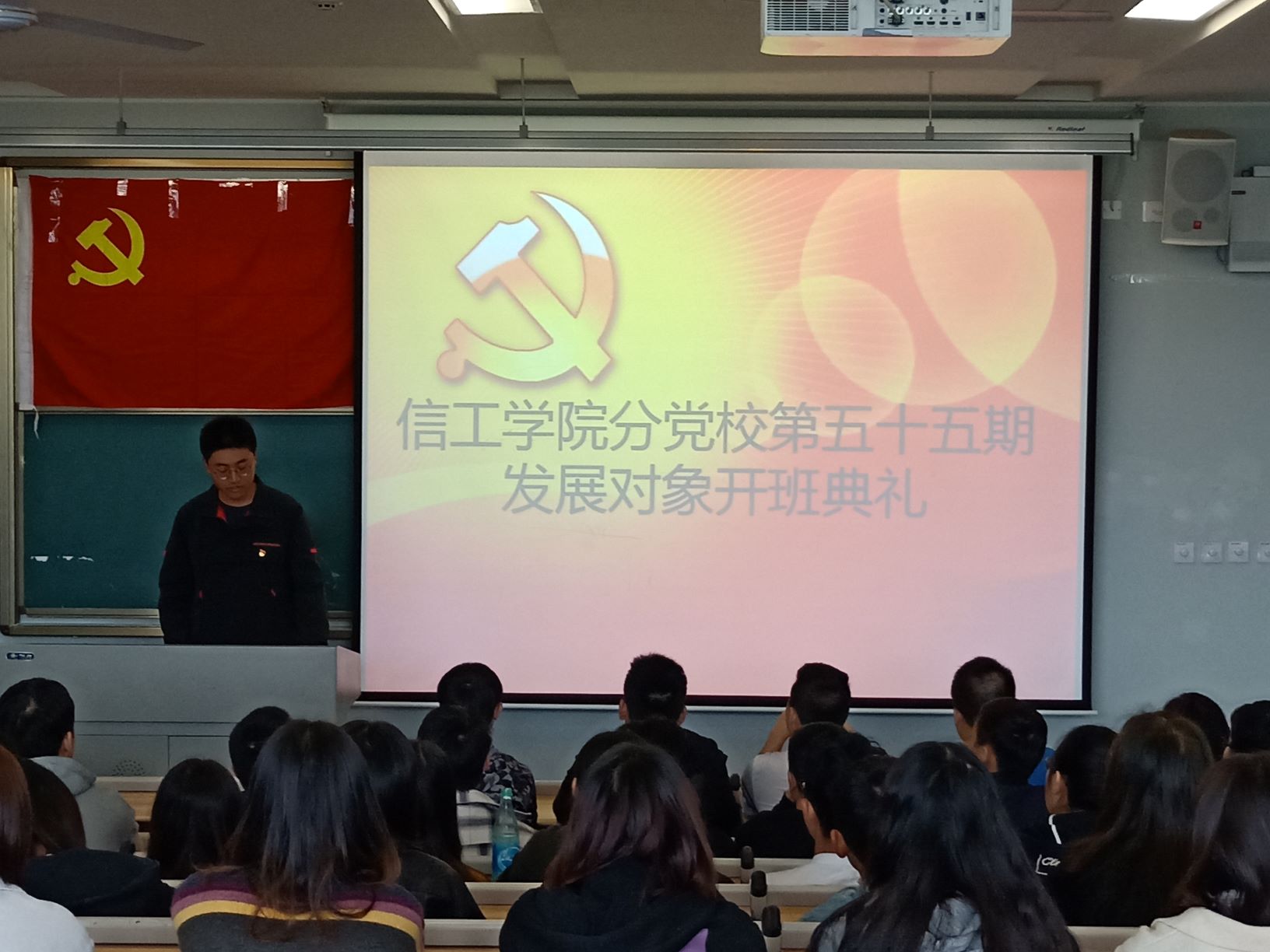 a1(1).jpg a1(1).jpg